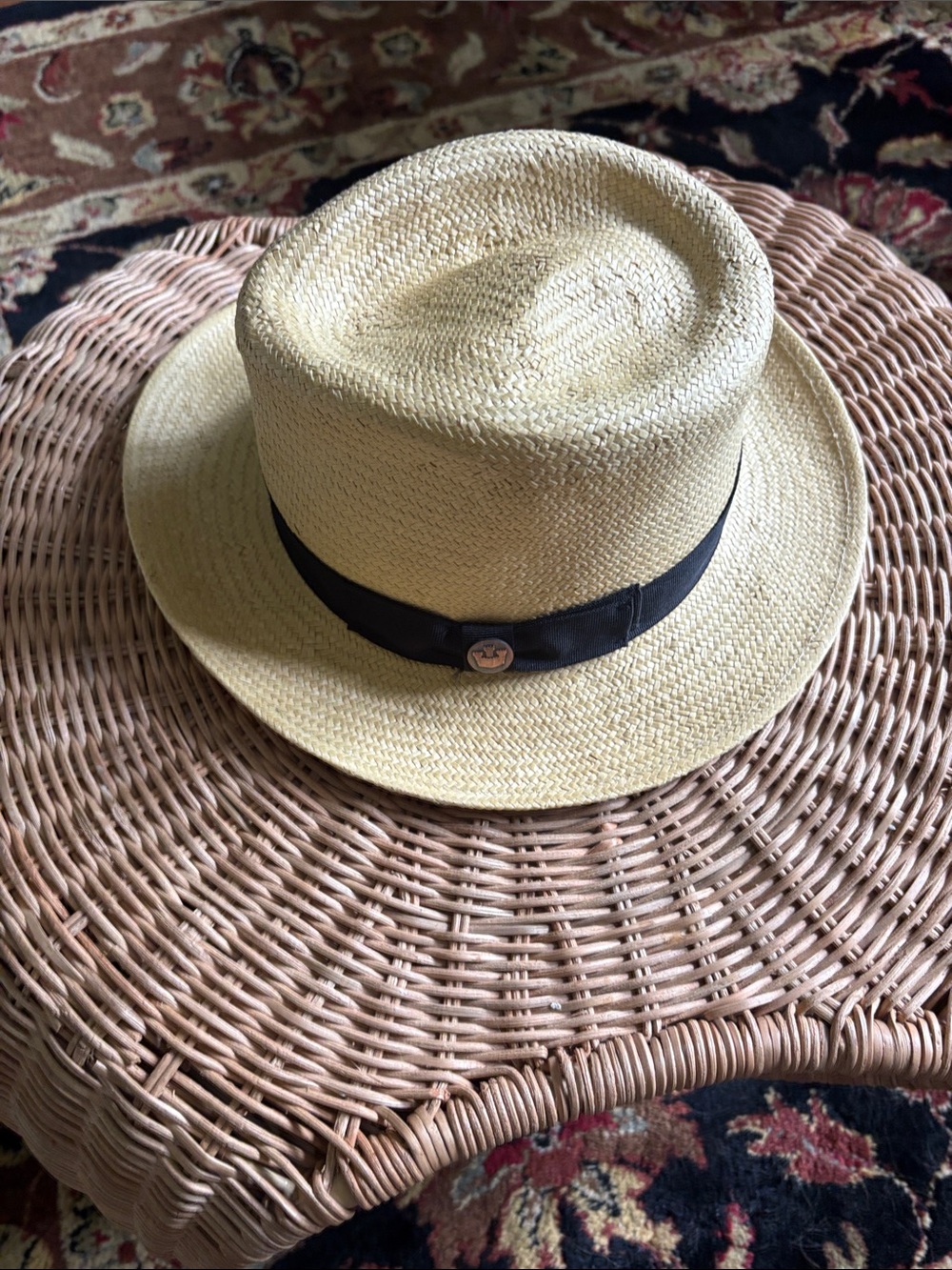 Goorin brothers Straw Panama Hat with Black Band. Size medium.